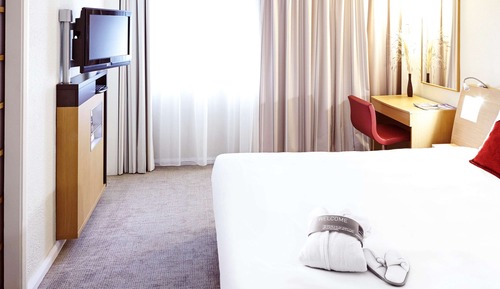 Suite, 1 King Bed