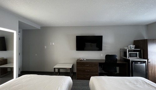 Basic Room, 2 Double Beds, Non Smoking