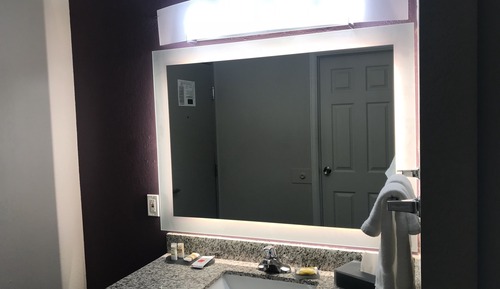 King Bed, Non Smoking, Refrigerator & Microwave