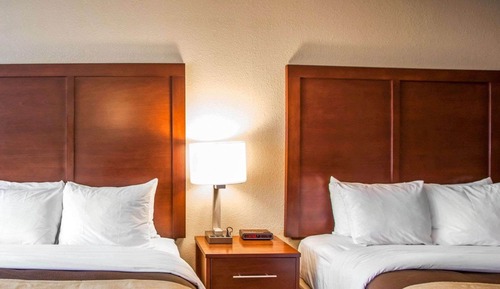 Suite, 2 Queen Beds, Non Smoking