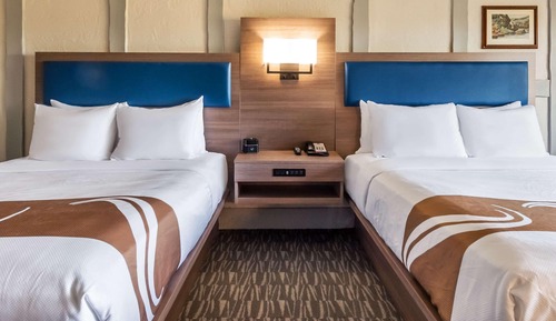 Standard Room, 2 Queen Beds, Non Smoking
