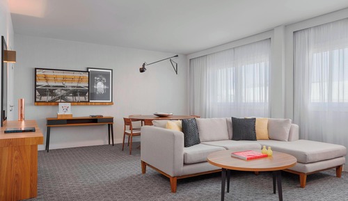 Executive Suite, 2 Bedrooms, Non Smoking, City View