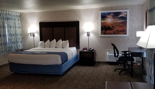 Studio Suite, 1 King Bed, Non Smoking