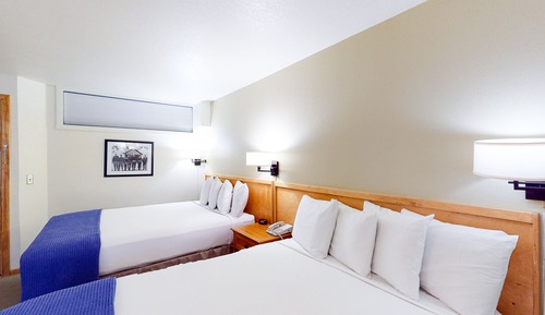 Room (Standard Queen, Ground Floor)