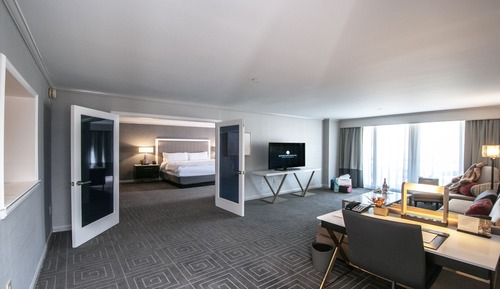Suite, 1 Bedroom, Balcony, View (Plaza View)