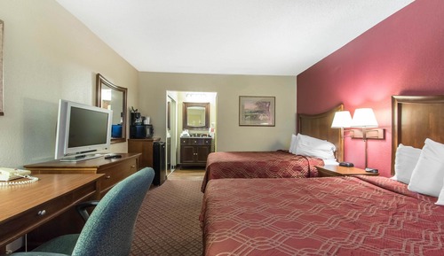Standard Room, 2 Double Beds, Non Smoking