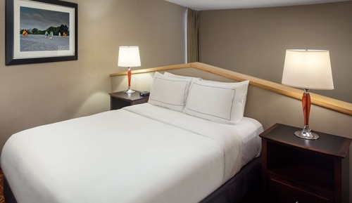 Suite, 1 King Bed