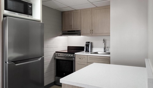 Deluxe Room, 2 Queen Beds, Non Smoking, Kitchen