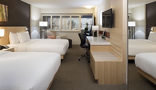 Deluxe Room, 2 Bedrooms, Non Smoking, Poolside