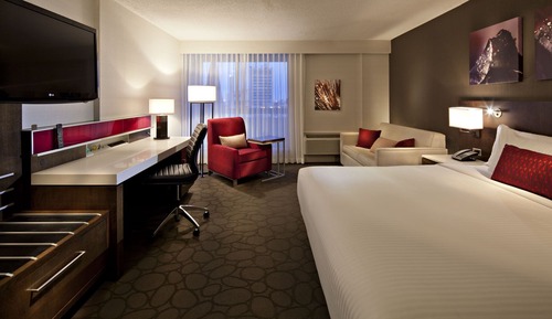 Club Room, 1 King Bed