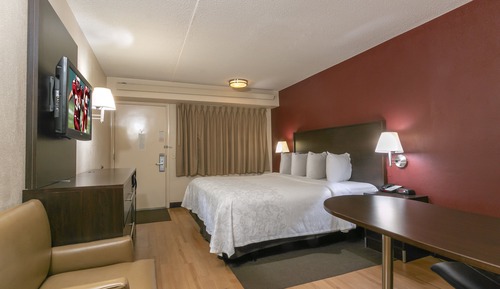 Superior Room, 1 King Bed (Smoke Free)