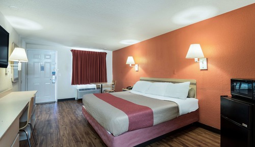 Standard Room, 1 King Bed, Non Smoking, Refrigerator & Microwave