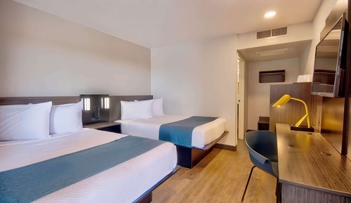 Standard Room, 2 Double Beds, Smoking
