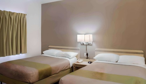 Standard Room, 2 Double Beds, Non Smoking