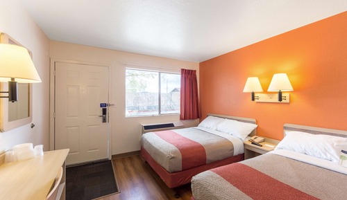 Standard Room, 2 Double Beds, Non Smoking