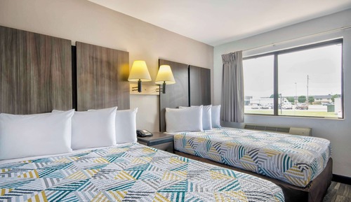 Deluxe Room, 2 Double Beds, Non Smoking, Refrigerator & Microwave
