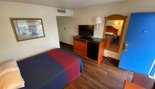 Room, 1 Queen Bed, Accessible, Non Smoking