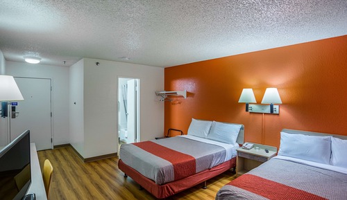 Standard Room, 2 Double Beds, Non Smoking