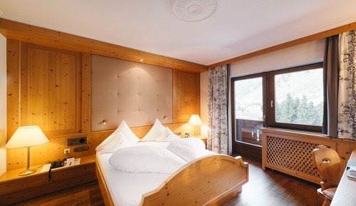 Superior Double Room, Balcony, Mountain View (Habicht)