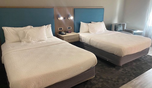 Room, 2 Queen Beds, Balcony