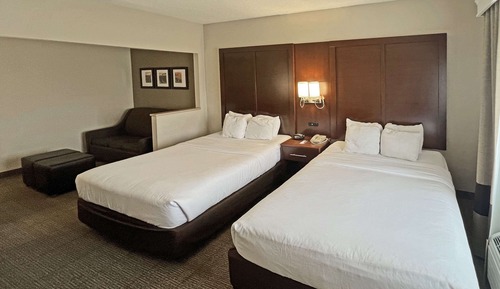 Suite, 2 Queen Beds, with Sofa bed, Non_Smoking