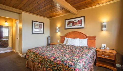 Premium Room, 1 King Bed