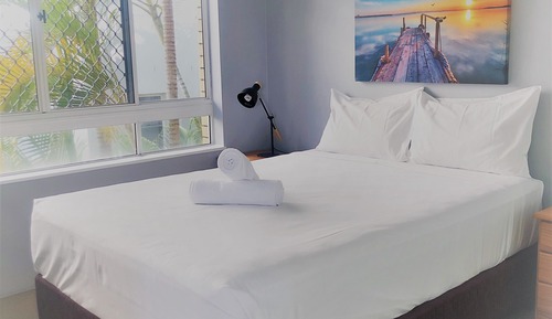 Standard Apartment, 2 Bedrooms, Partial Ocean View