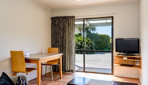 One Bedroom Apartment Garden View