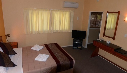 Studio Unit