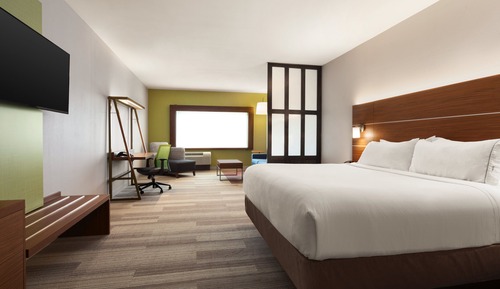 Suite, 1 King Bed with Sofa bed, Accessible (Communications)