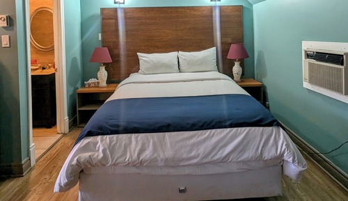Comfort Room, 1 Queen Bed, Non Smoking