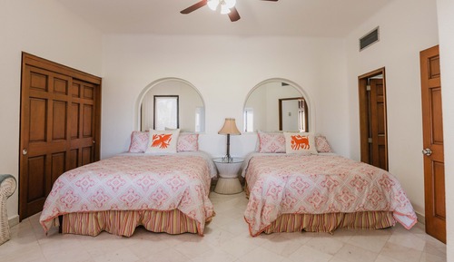 Basic Studio Condominio Ballena 104