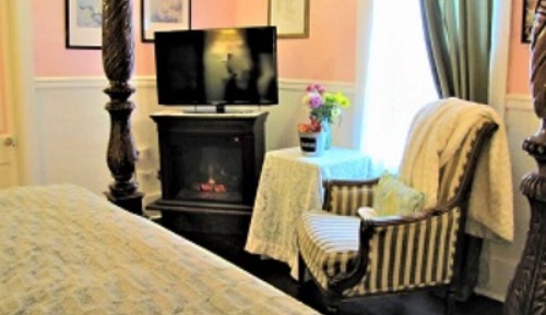 Superior Triple Room, Ensuite, River View (d CreekSide)