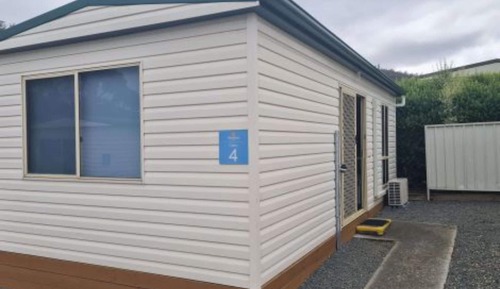 Economy Studio Cabin - Sleeps 6