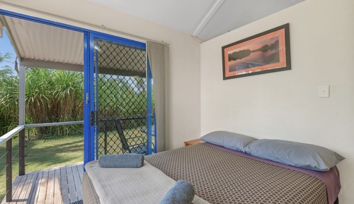 Standard Studio Cabin