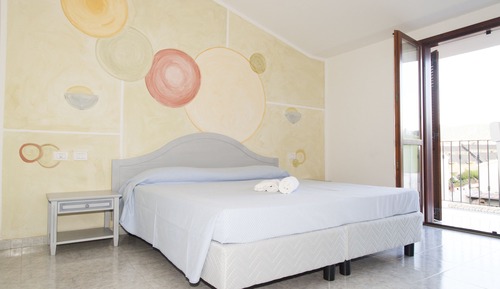 Standard Double Room, Balcony, Mountain View