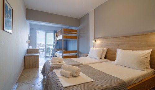 Family Room, Sea View