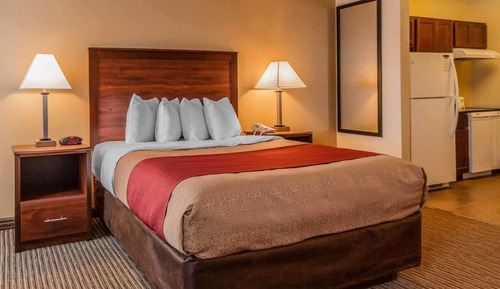 Suite, 1 Queen Bed, Accessible, Non Smoking
