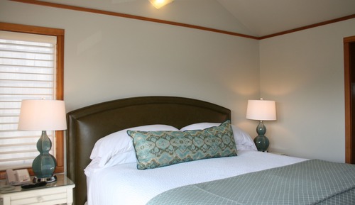 Southwind - Ocean View 1 Bedroom Suite - Kitchen, Fireplace, Spa Tub, Deck