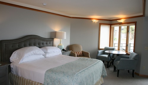 Southwind - Ocean View King Studio - Fireplace, Kitchenette, Deck