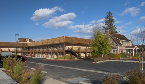 Room, 1 King Bed, Non Smoking (MOTOR LODGE)