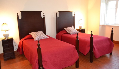 Family Room (2 Adults and 1 Child)