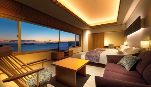Premium Twin, Semi Open-air Bath