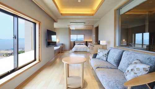 Universal View Suite, Ocean View, East Wing