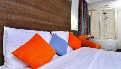 Romantic Room, Ensuite