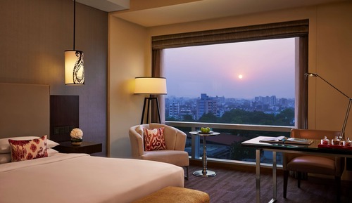 Club Room, 1 King Bed