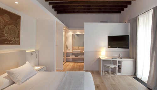 Deluxe Double Room, Terrace