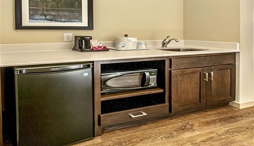 Studio, 1 King Bed, Kitchenette