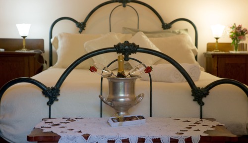 Romantic Double Room, Non Smoking, Balcony (Queen w/ private Bath (3))