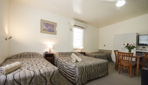  Family Room A (1 Queen and 2 Single Beds)